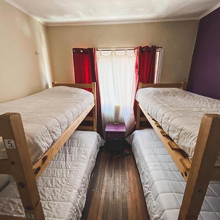 Hostel Jaguar วิญาเดลมาร์ ภายนอก รูปภาพ